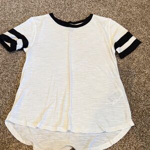 Banana republic Casual White and Black Striped Sleeve T-Shirt